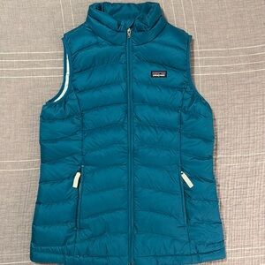 Patagonia Girls XL Teal Down Vest